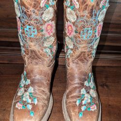 Girls Size 3 Macie Bean Rose Garden Embroidered Boots