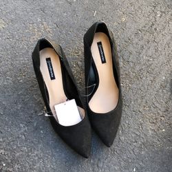 Black Stradivarius Heels