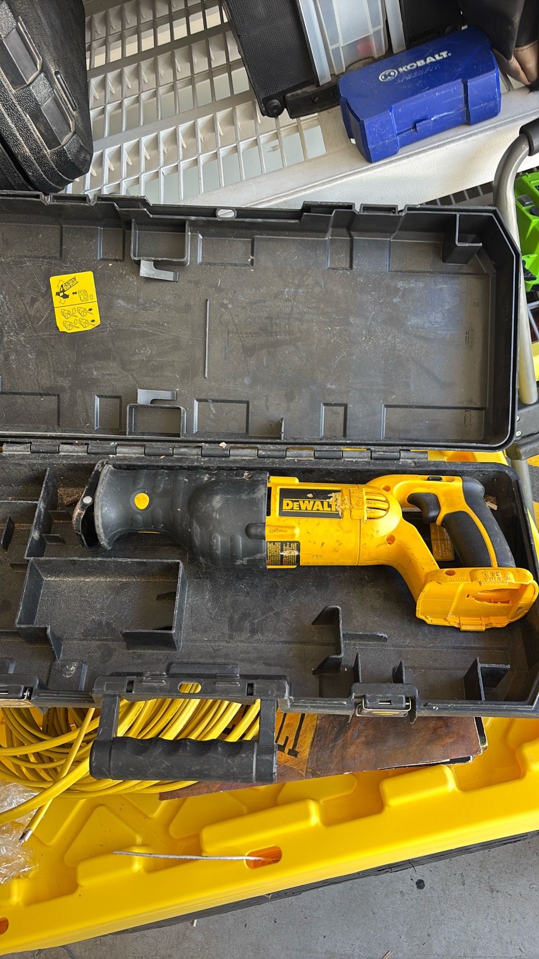 DeWalt Cordless 18v Sawzall W Case NO Battery