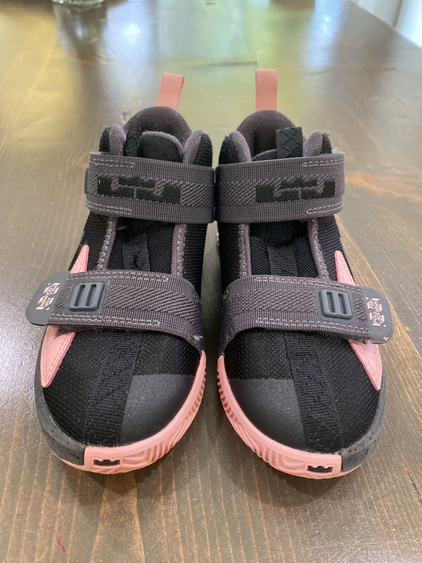 Lebron soldiers size 10.5 C