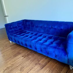 Beautiful Blue Couch (Accepting Offers)