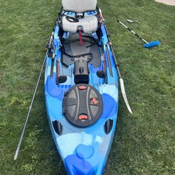 Salt/Freshwater Fishing Kayak 
