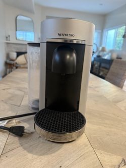 Nespresso Delonghi coffee maker