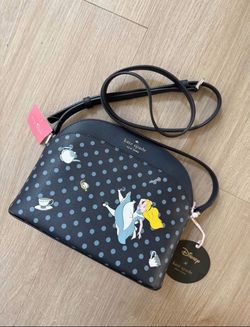 👜 Disney x Kate Spade Alice in Wonderland Crossbody Bag – Brand New with Tags!