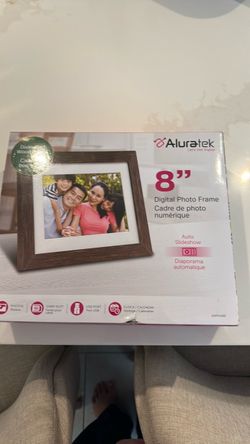 Digital photo frame