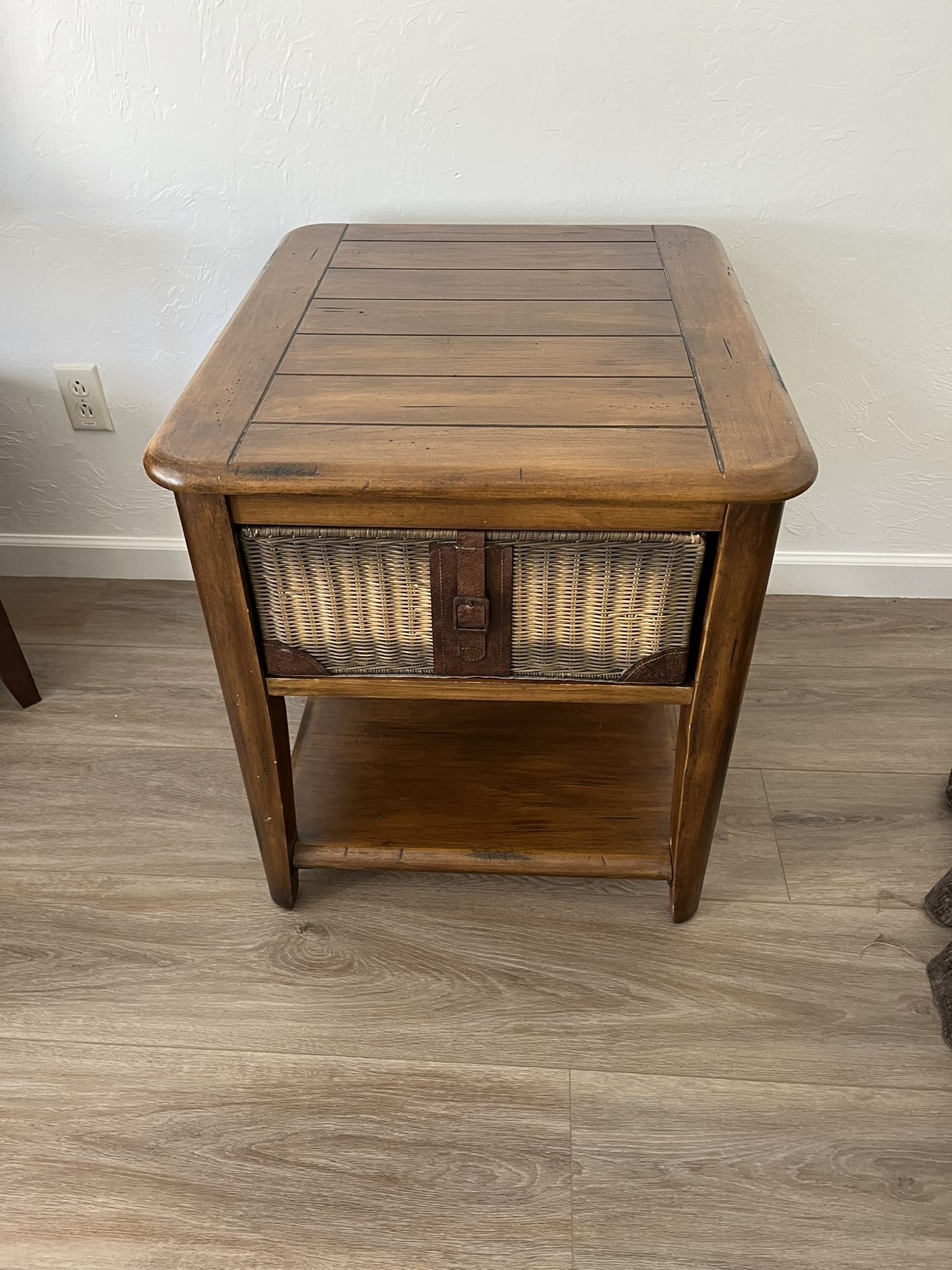 Solid Dark Wood with 1 Drawer Basket End Table