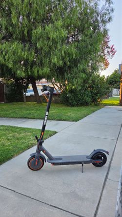 electric scooter