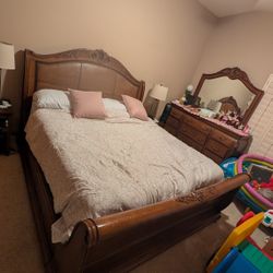 Sleigh Bed With Mirrored Dresser Mattress And Box Spring (Mesa)