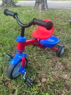 Spider-Man Kids Tricycle / Toddler 3-Wheel Bike with Storage Basket