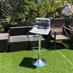 Bar Stool 