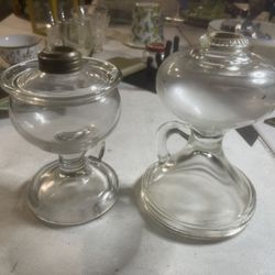 Antique Pedestal Oil Lamp Font