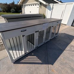 Free cabinet/ dog crate