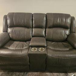 Genuine Leather Hallstrung power reclining loveseat with console and Easy View Headrest