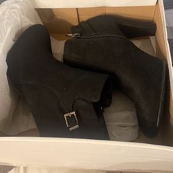 XOXO BLACK BOOTIES