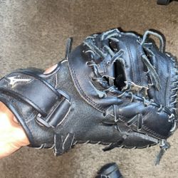 First Base Glove 