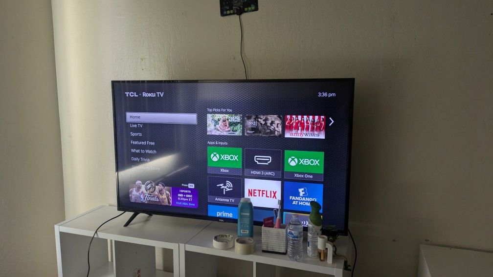 TCL 55 inch ROKU Smart TV