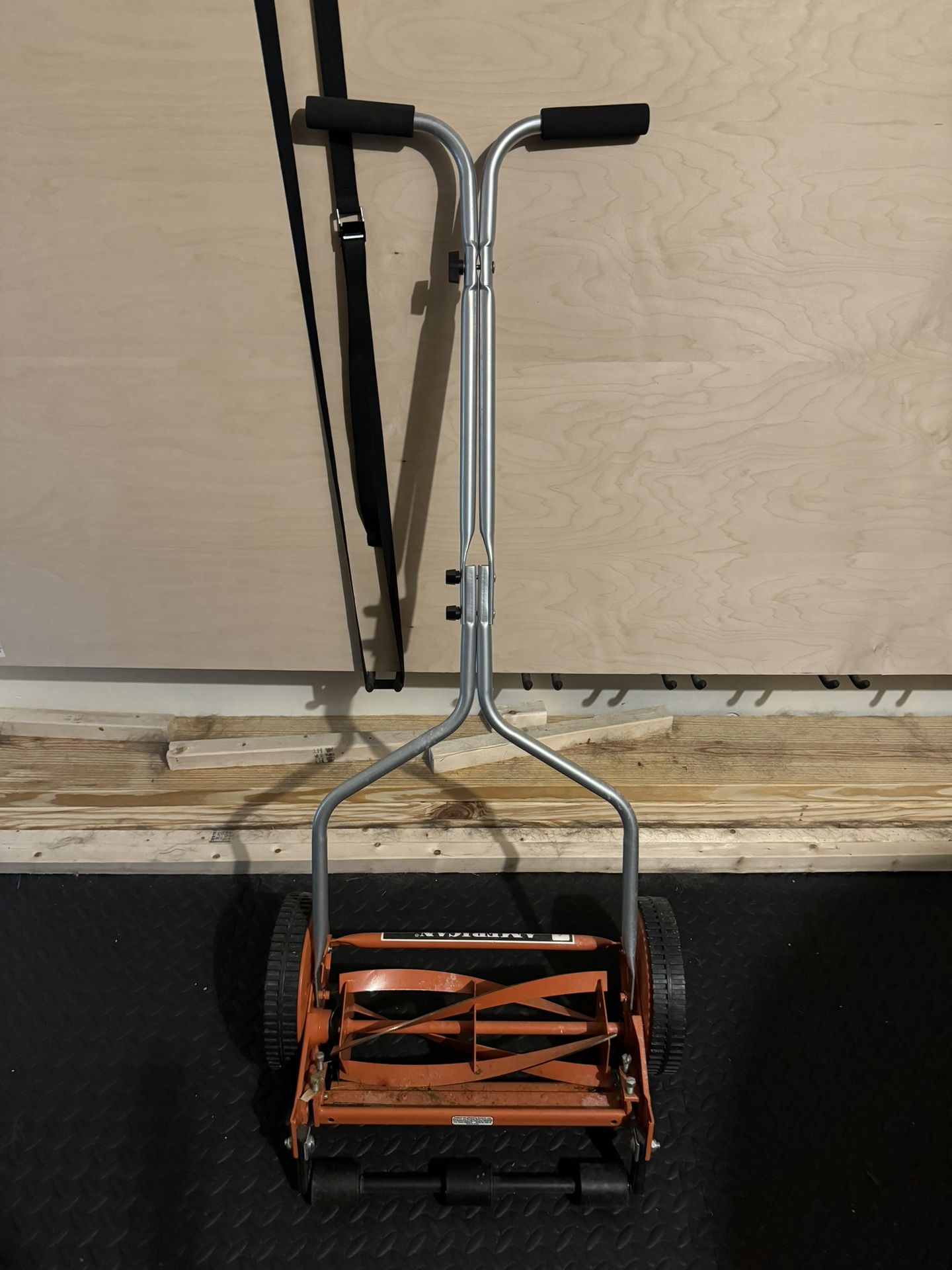 Push Lawn Mower