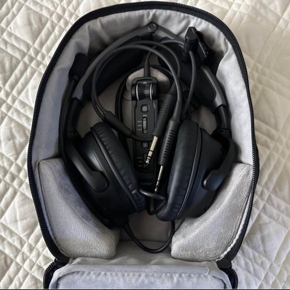 Bose A30 AVIATION HEADSET