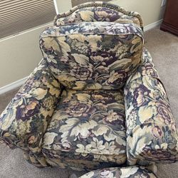 Ethan Allen chair - floral pattern good shape - with ottoman