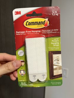 Set Picture Hanging Strips