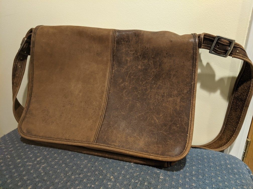 Coach Messenger Bag