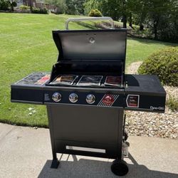 Dyna-Glo 5-Burner Propane Gas Grill in Matte Black w/ TriVantage  Multifunctional Cooking System (New) for Sale in Downey, CA - OfferUp