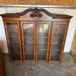 China Closet (Good Condition)