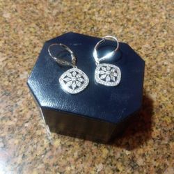 Beautiful Sterling Silver Earings 