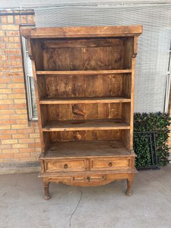 Rustic book shelve