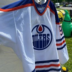 Wayne Gretzky official replica vintage jersey