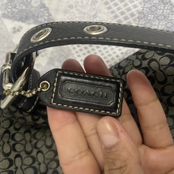 Coach bag authentic