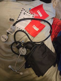 Prestige Sphygmomanometer & Stethoscope Kit with Matching Black Carrying Case