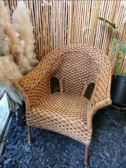 Natural Woven Chair Vintage