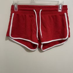 H&M Women’s Shorts Red Size XS