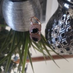 Very Cute Ring With Black Stone In 14k Rose Gold 