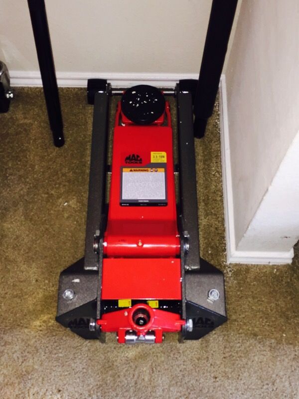 Mac Floor Jack