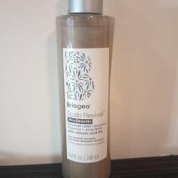 Briogeo Scalp Revival, Mega Strength+Dandruff Relief Shampoo Charcoal  + AHA/BHA With Salycic Acid 3%