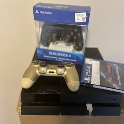 ps4 in good condition 