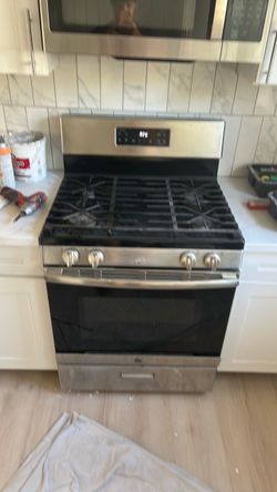 GE gas stove