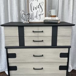 Solid wood MCM Kent Coffey 5 Drawer Dresser