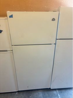 Refrigerator White-Westinghouse working very good🥶🥶🥶