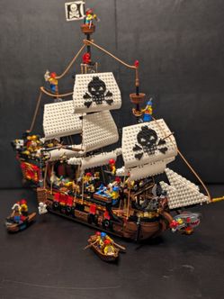 Lego MOC Pirate Ship