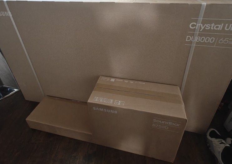 Samsung Soundbar B750d New