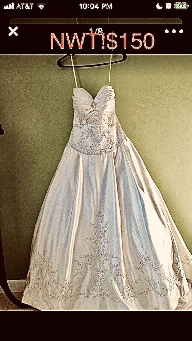 New! Merlili miracle Mile wedding dress/quince/bridal gown/New! With tags!never worn