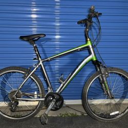 Men’s Giant Sedona DX 26” Comfort Bike in Great Condition for ONLY $120