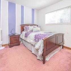 Full Size Bed With Mattress And Box spring 