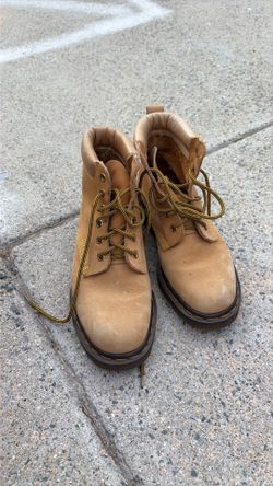 Dr. Martens