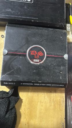 DS18 DS-1600.2 2-Channel Car Amplifier 1600W