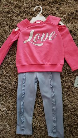Baby clothes size 2T