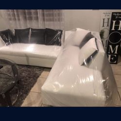 L Sectional Furniture Pillows Included. Brand New